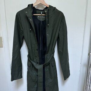 Rains, Curve Long Jacket